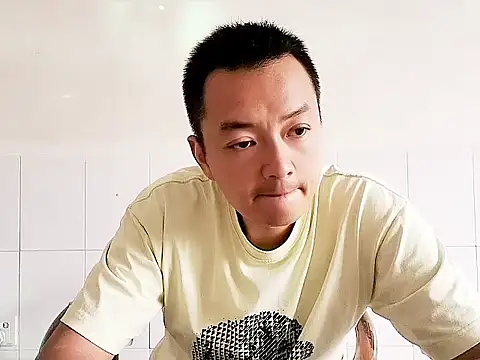 Snapshot of swg176 chatting on September 9, 5:40 am swg176 online show from September 9, 5:40 am