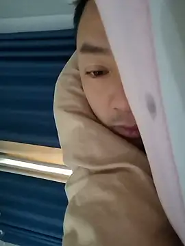 Snapshot of swg176 chatting on March 20, 12:19 am swg176 online show from March 20, 12:19 am