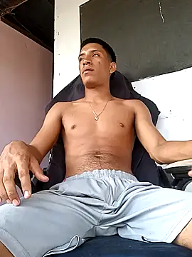 Snapshot of matteo_rivas chatting on September 26, 9:45 pm matteo rivas online show from September 26, 9:45 pm