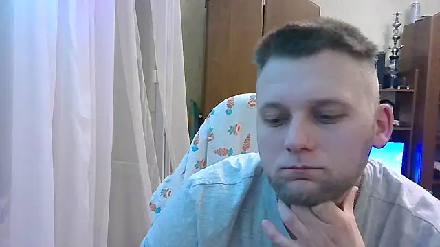 HunterOnBoobs online show from March 6, 10:47 pm