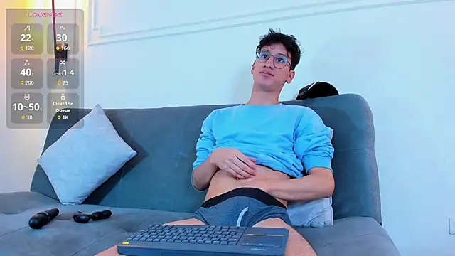 Cum hunters online show from November 6, 3:31 am