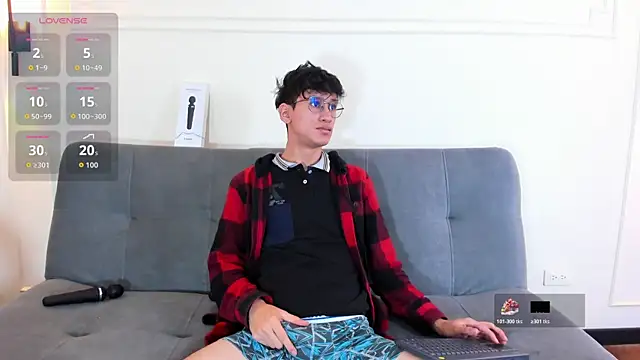 Cum hunters online show from November 8, 3:43 am