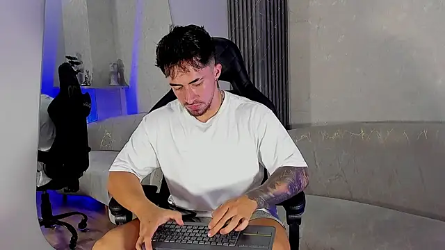 Brad Summer online show from July 2, 5:52 pm