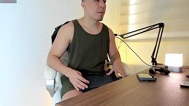 Fraannco online show from January 29, 2:00 pm