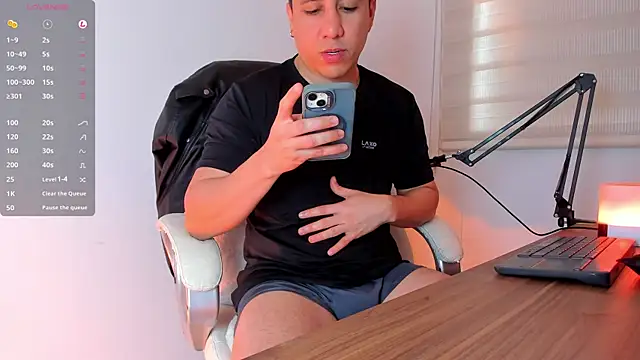 Fraannco online show from March 13, 3:50 pm