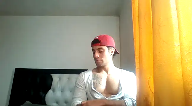 davidcr89 online show from February 23, 8:31 pm