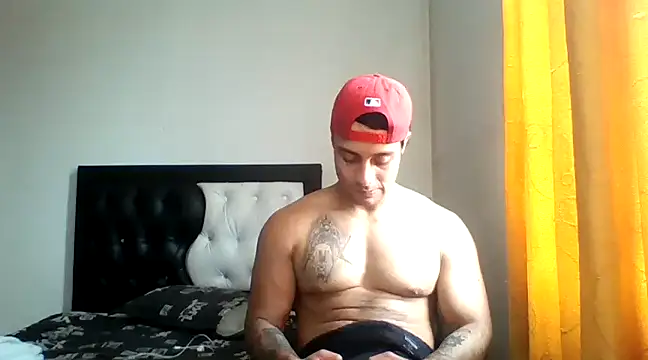 davidcr89 online show from February 5, 4:59 pm