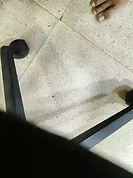 Snapshot of xx54362 chatting on February 5, 5:43 pm xx54362 online show from February 5, 5:43 pm