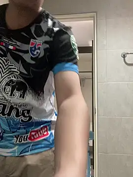 Snapshot of chanentino2 chatting on March 17, 3:03 am chanentino2 online show from March 17, 3:03 am