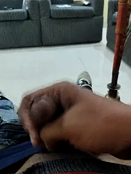 Danny88990xh online show from December 20, 10:33 am