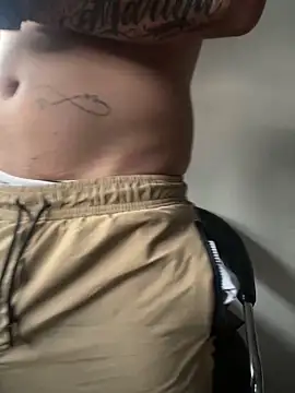 Lliam 2 online show from January 24, 10:51 pm