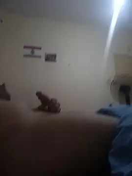 Snapshot of rox_hamm chatting on October 28, 8:33 pm rox hamm online show from October 28, 8:33 pm