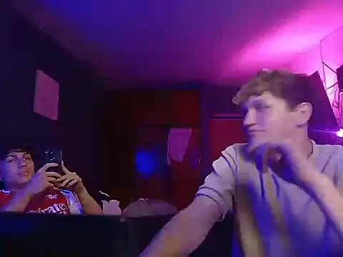 nanohotyalehorny online show from January 17, 9:32 pm