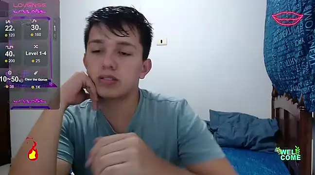 Snapshot of Alan_red chatting on February 12, 2:35 am Alan red online show from February 12, 2:35 am