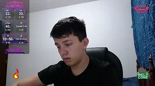 Snapshot of Alan_red chatting on February 16, 12:11 am Alan red online show from February 16, 12:11 am