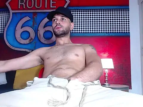 Cristian white online show from March 20, 9:24 pm