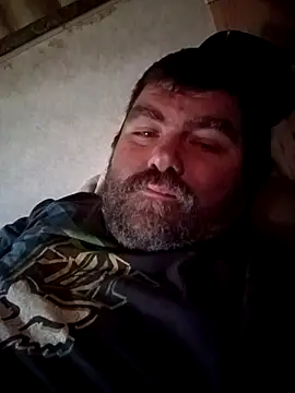 Snapshot of Rcraigue4 chatting on February 4, 10:55 pm Rcraigue4 online show from February 4, 10:55 pm