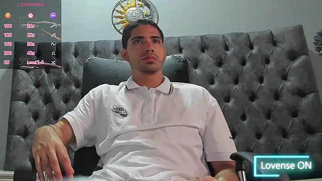 Snapshot of RYAN_PATERSON chatting on January 28, 7:42 pm RYAN PATERSON online show from January 28, 7:42 pm