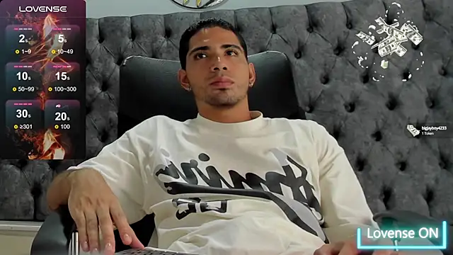 Snapshot of RYAN_PATERSON chatting on January 30, 7:48 pm RYAN PATERSON online show from January 30, 7:48 pm