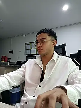 Thonny-becker online show from February 22, 10:48 pm