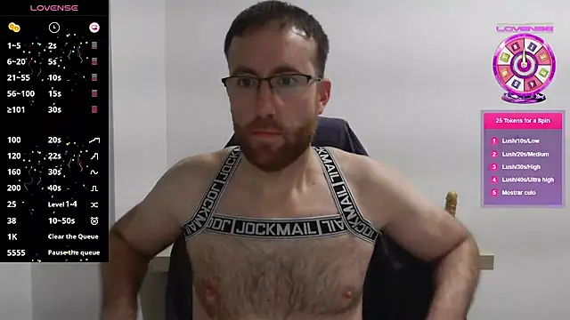 Snapshot of machohiberiko chatting on March 15, 9:49 pm machohiberiko online show from March 15, 9:49 pm