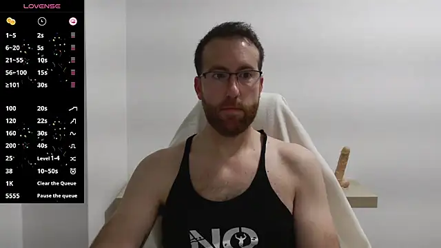 Snapshot of machohiberiko chatting on February 26, 8:52 pm machohiberiko online show from February 26, 8:52 pm