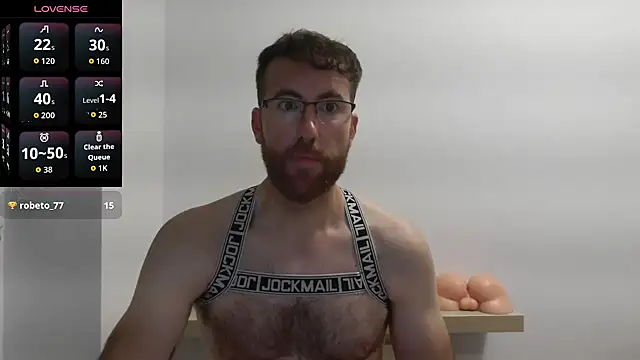 Snapshot of machohiberiko chatting on October 15, 8:38 pm machohiberiko online show from October 15, 8:38 pm