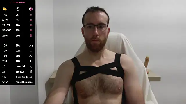 Snapshot of machohiberiko chatting on February 10, 7:28 pm machohiberiko online show from February 10, 7:28 pm