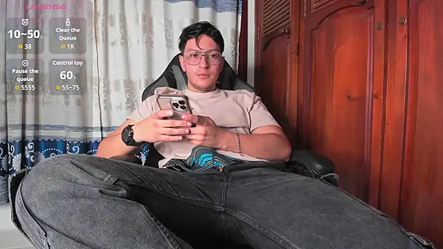 Amon  ashford online show from February 14, 2:50 am