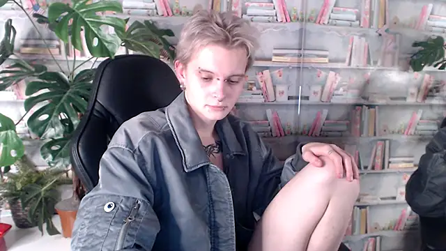 DemianEnglen online show from March 15, 8:32 pm