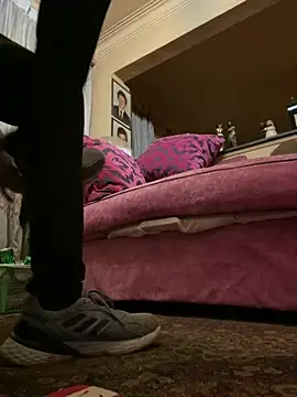 aebaleek2505 online show from February 18, 3:21 pm