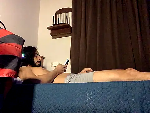 Nooneisthis online show from October 28, 7:55 am