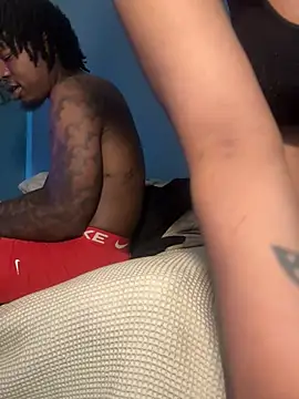 squirmxx10 online show from March 2, 6:27 am