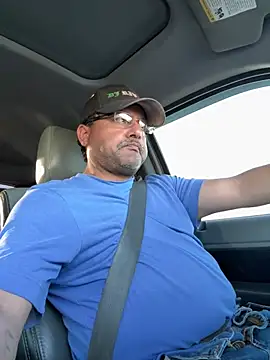 luiriv04 online show from March 2, 12:20 am