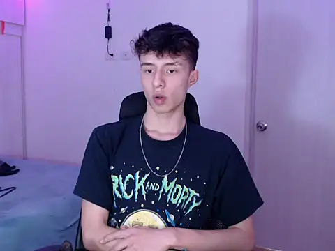 Juanmres online show from March 13, 6:25 pm