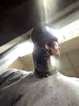 thickdaddy2982 online show from January 31, 11:46 am