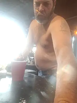thickdaddy2982 online show from February 24, 10:14 pm
