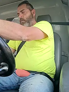thickdaddy2982 online show from March 17, 9:24 pm