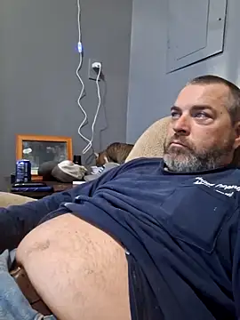 thickdaddy2982 online show from February 13, 11:58 pm