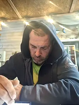 thickdaddy2982 online show from March 21, 11:01 am