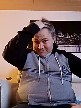 Pourleplasirs online show from March 18, 10:15 pm