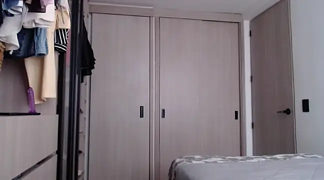 miketwink online show from March 20, 9:57 pm