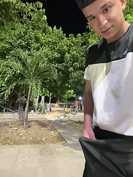 arevalo1124 online show from November 19, 5:40 am