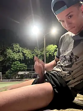 arevalo1124 online show from December 21, 5:59 am