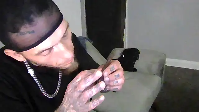 cruz815 online show from November 8, 12:03 am