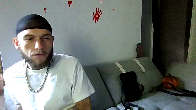 Snapshot of cruz815 chatting on October 25, 5:36 pm cruz815 online show from October 25, 5:36 pm