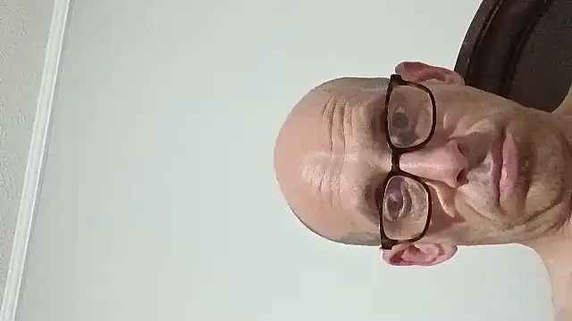 ironeagle77 online show from February 16, 11:25 pm