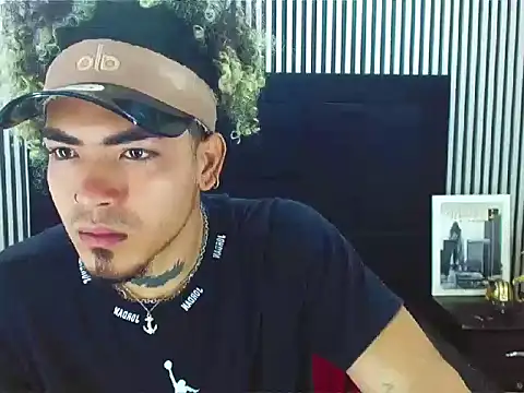 LihanJor 23 online show from September 30, 1:25 pm