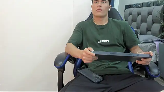 roan birkin online show from November 2, 7:51 pm