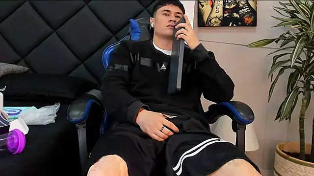 roan birkin online show from April 16, 9:39 pm